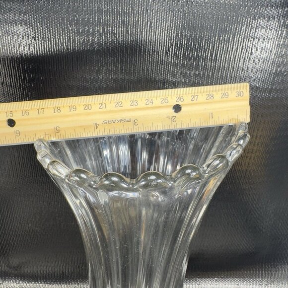 Vintage Clear Swung Stretch Glass Vase Vessel Tall Manganese 365nm Green UV Glow - Picture 7 of 16